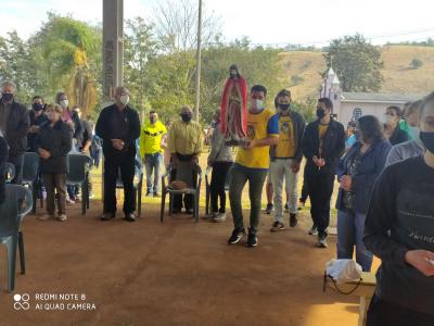Devotos participaram da 1Âª CelebraÃ§Ã£o da Santa Missa da Festa em Louvor ao Bom Jesus em Linha Nova 